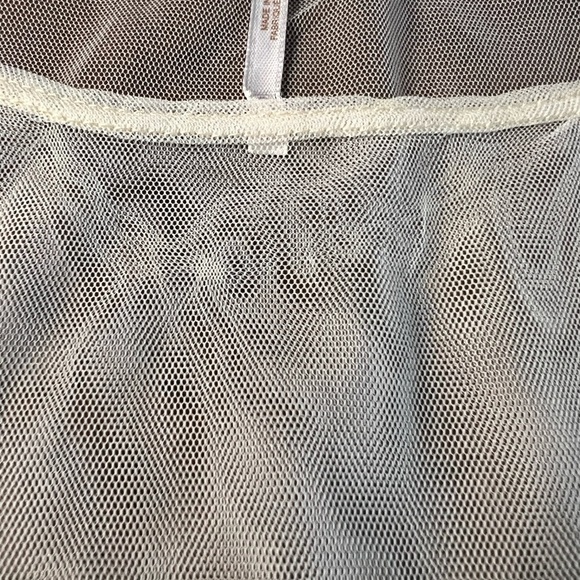 FREE PEOPLE WOMENS CREME AND SHEER BOHO LONG BELL SLEEVES TOP SIZE LARGE - Picture 6 of 16